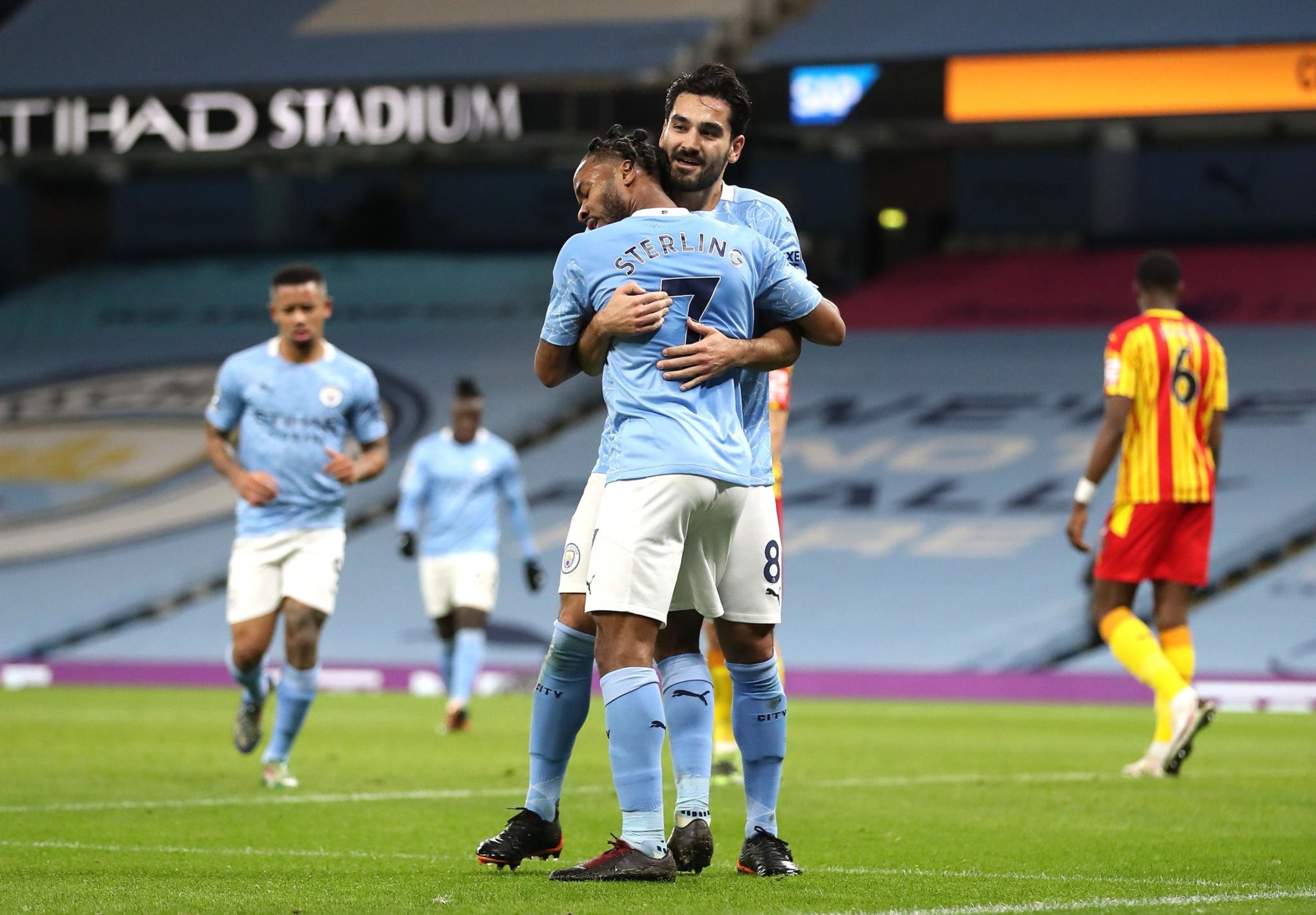 则以力量和 则以力量和