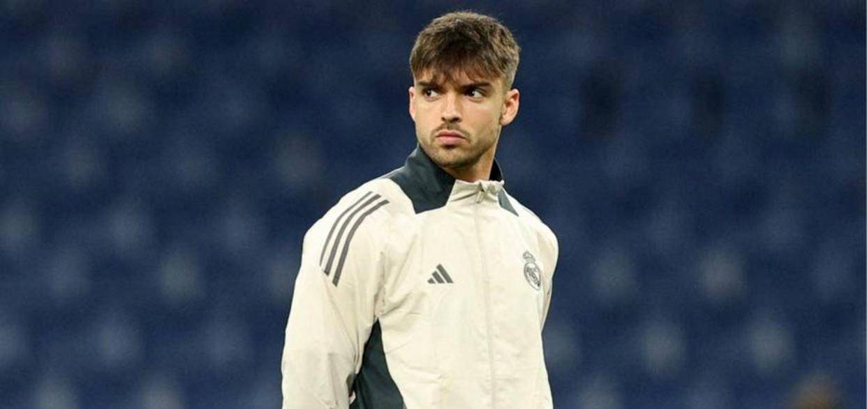 皇马不支持阿隆索，失去了全攻全守的机会，难以与拜仁、曼城、大巴黎同台竞技，终究成为历史遗憾